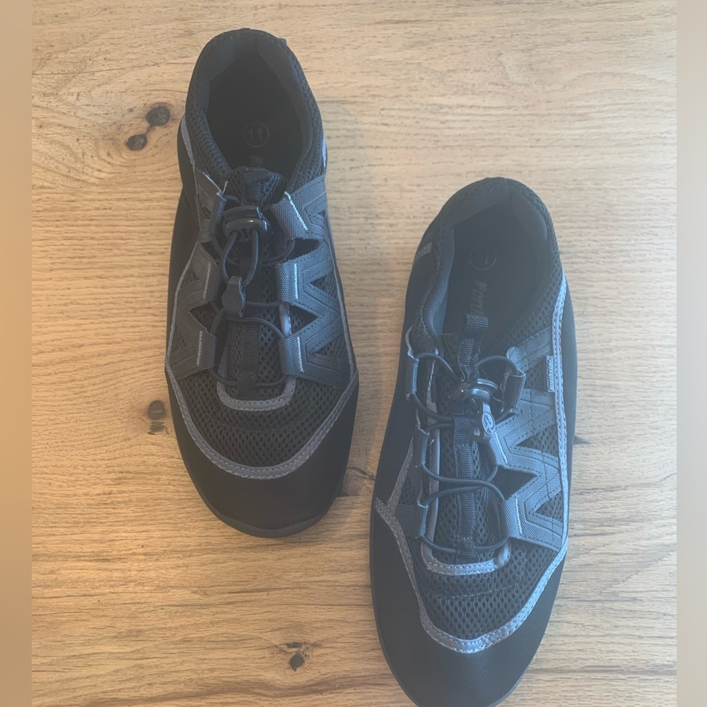 Northside‎ Water Shoe Black Men’s 11 Preowned